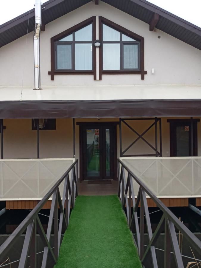 Отель Hotel and Restaurant Complex Lubokray Переяслав-Хмельницкий